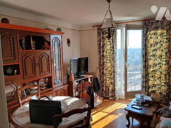 A vendre, dans les Haut de Seine à COLOMBES, quartier Fossé-Jean (gare à 50 m), 15 mn de PARIS ...