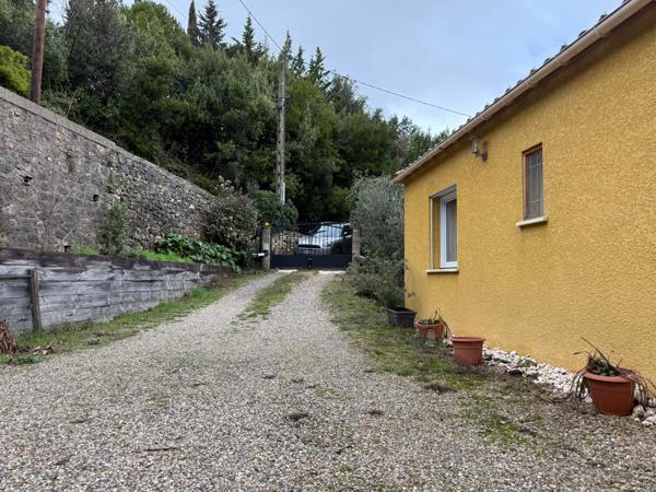 Lodève (34700) VILLA F5 SUR LES HAUTEURS DE LODÈVE VUE PANORAMIQUE IMPRENABLE