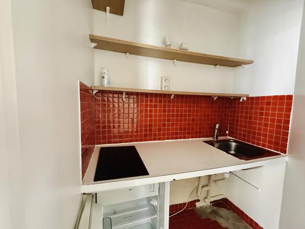 Appartement
         2 pièces
        - 27 m² Exclusivité 235 000 € *