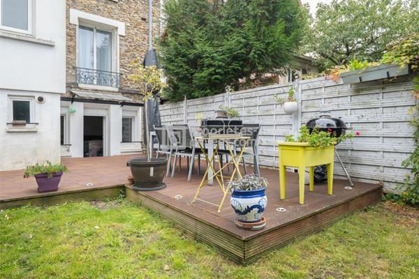 Appartement de 80 m² esprit maison avec 130 m² de jardins, quartier résidentiel recherché à Argenteuil