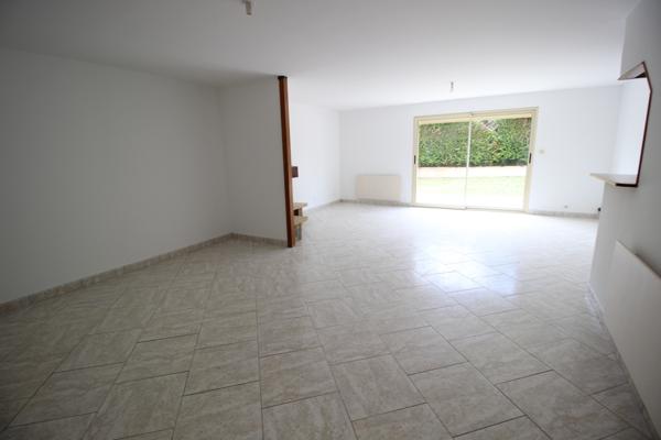 Périgny (94520) Maison familiale avec piscine – Quartier calme en impasse à Périgny-sur-Yerres