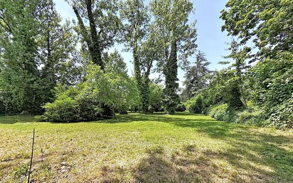 Belle maison familiale de 183 m² sur un grand terrain arboré - Secteur Sapiac à Montauban