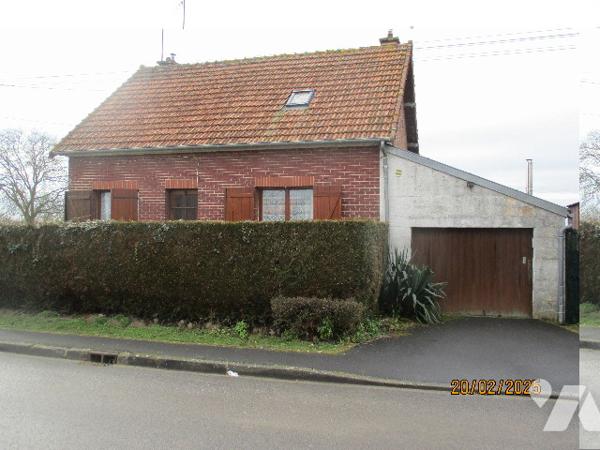 A BROUCHY (SOMME) 
Une maison à usage d'habitation construite en briques et parpaings