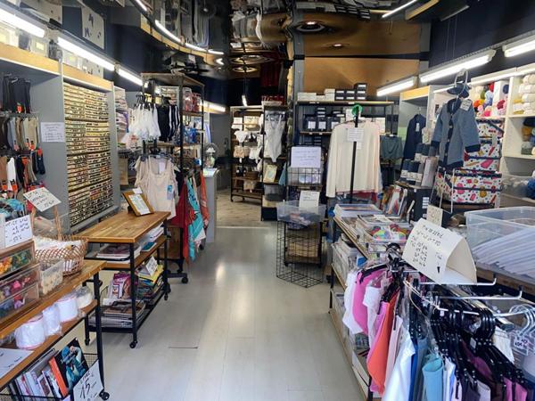 EXCLUSIVITE MONTARGIS -  Mercerie au coeur de la ville, emplacement n°1 !