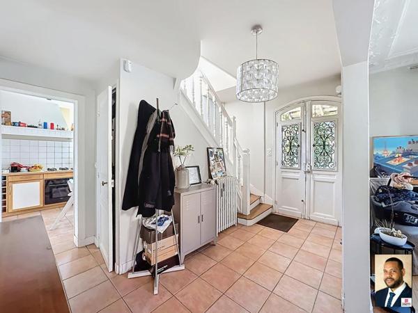 Maison Vitry Sur Seine 6 pièce(s) de 150m²