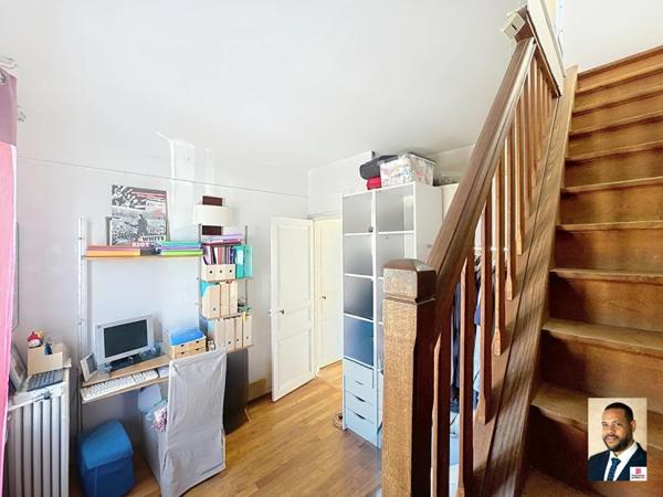 Maison Vitry Sur Seine 6 pièce(s) de 150m²