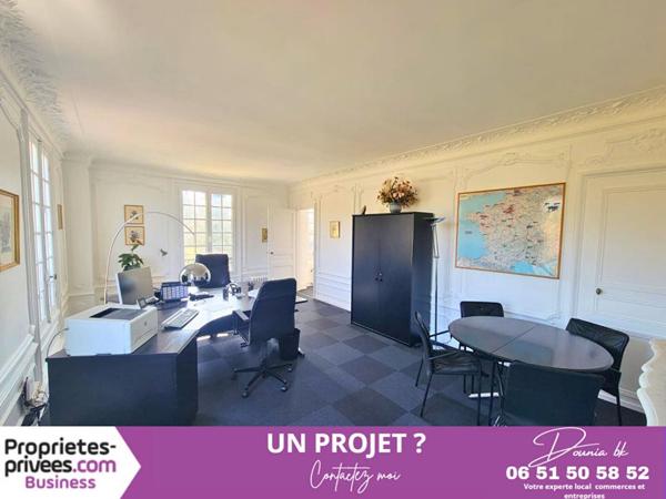 GOUVIEUX - BUREAUX, Siège Social d'Exception dans un Cadre Prestigieux