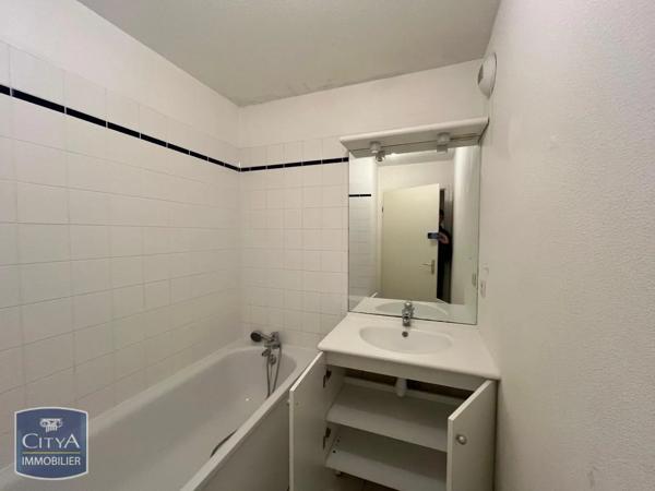Appartement à louer 2 pièces 53.66m² Caudry (59540)