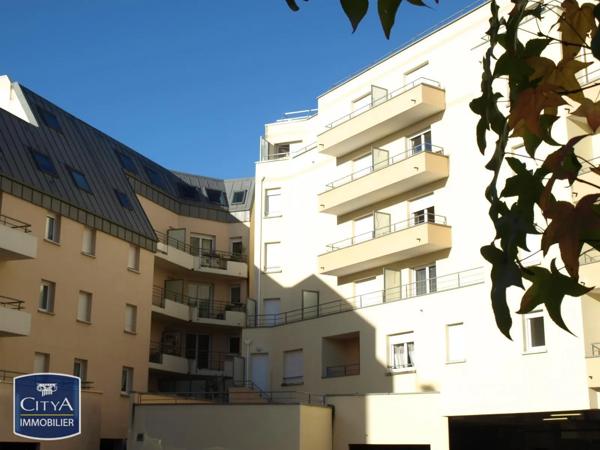 Appartement à louer 3 pièces 60.8m² Rouen (76100)