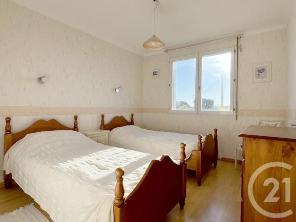 Maison à vendre  7 pièces - 143,64 m 2   ST HILAIRE DE RIEZ  - 85