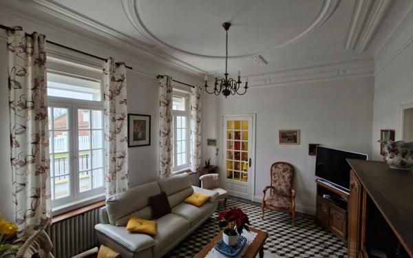 Maison à vendre    6 pièces • 149 m2 Doingt