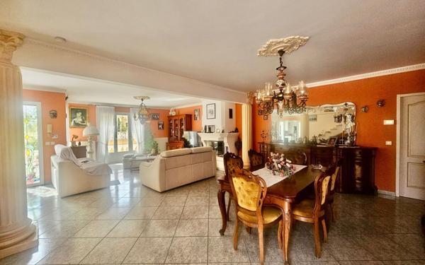 Maison à vendre    5 pièces •  Balaruc-les-Bains