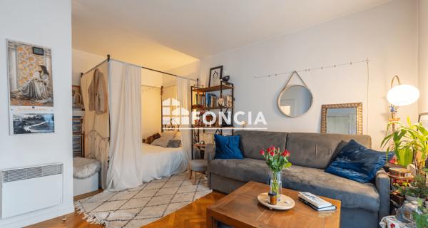À vendre Studio 28 m² - Paris 75019