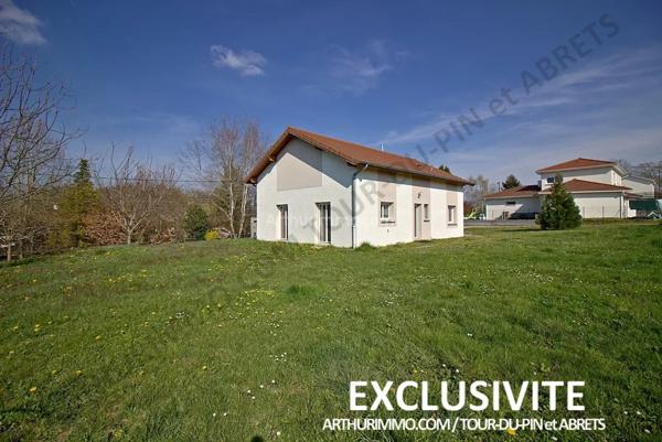 Vente Maison 2 pièces 150 m2 à La Tour-du-Pin