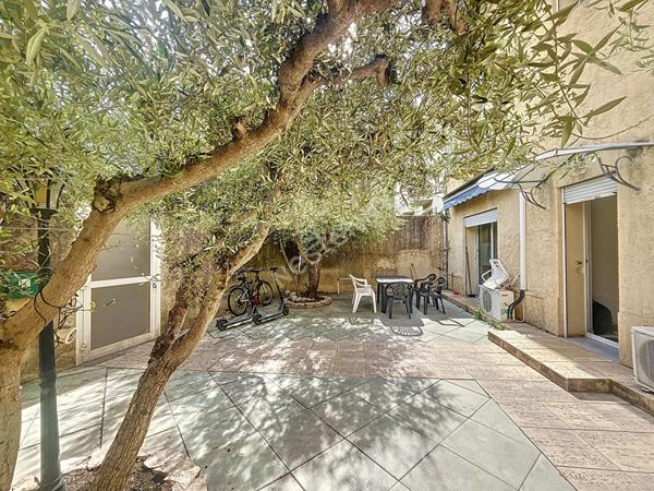 Maison des années 30 à Saint Rémy De Provence 6 pièces 140 m² + hangar de 350m²