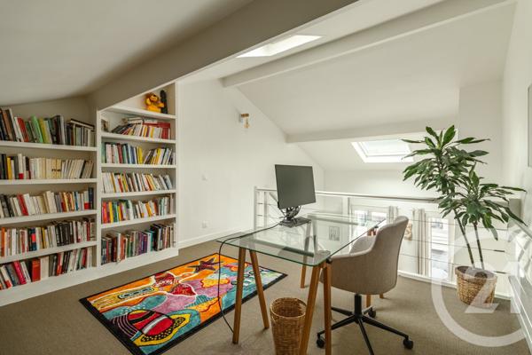 Appartement à vendre  5 pièces - 84,15 m2 PARIS - 75017