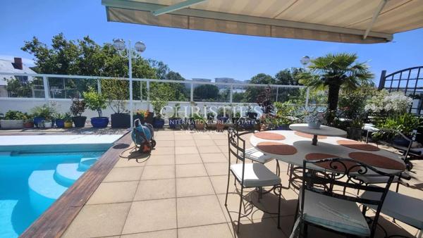 LA ROCHELLE proche port- Appartement DERNIER ETAGE AVEC GRANDE TERRASSE PISCINE – double garage