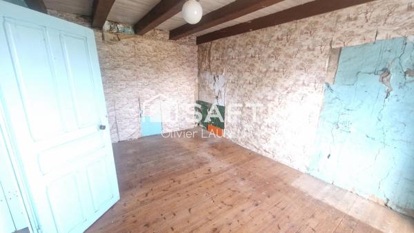 Ancien corps de ferme de 180m² à rénover!