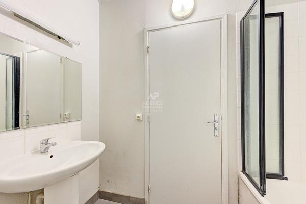 Appartement Saint Germain En Laye 2 pièces 45 m2 242 000 € **  - Référence  18553