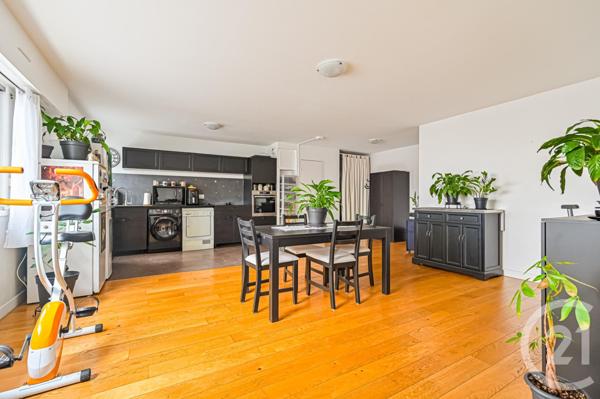 Appartement F4 à vendre  4 pièces - 85,66 m2 PARIS - 75020