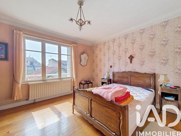 Maison à vendre 7 pièces 133 m² Yzeure