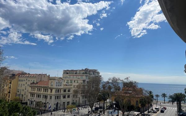 Appartement à vendre    2 pièces • 32,75 m2 Nice