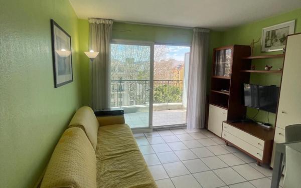 Appartement à vendre    2 pièces • 32,75 m2 Nice