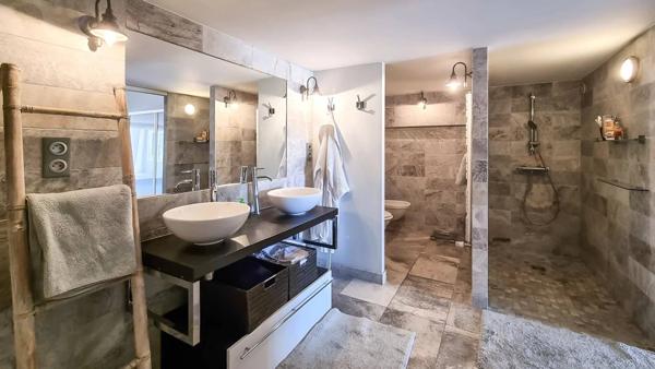 Villa de charme au calme avec piscine et aperçu mer - Le Cannet