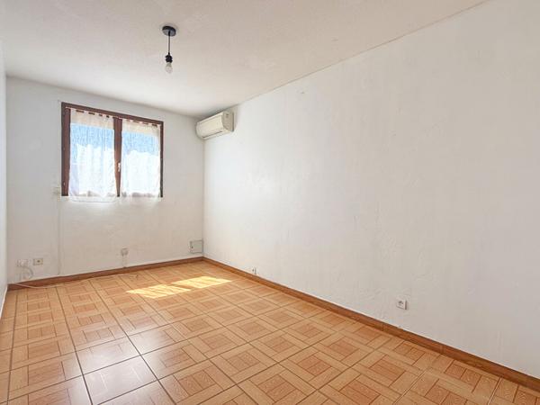 SAINTE MARIE LA MER - Maison 4 pièces 75m² - 4 faces AVEC JARDIN ET GARAGE