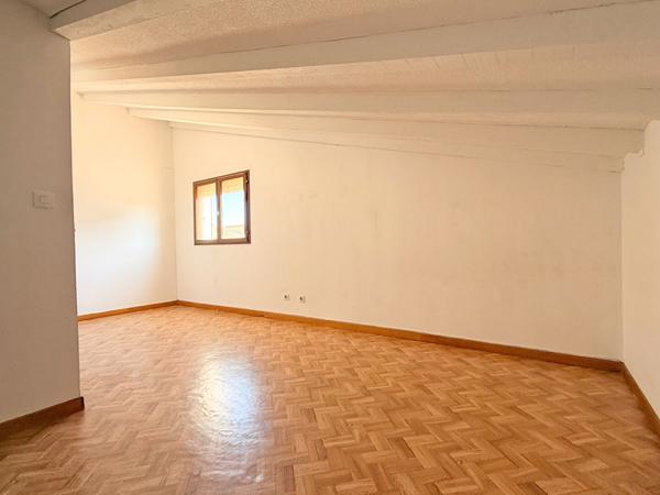 SAINTE MARIE LA MER - Maison 4 pièces 75m² - 4 faces AVEC JARDIN ET GARAGE