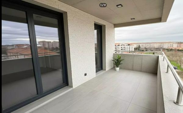Blagnac (31700) BEAU T3 AVEC TERRASSE