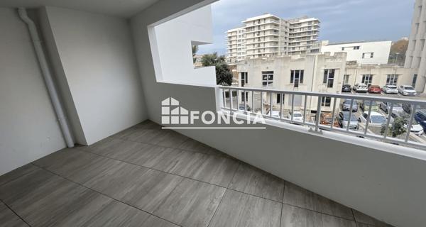 Location Appartement 2 pièces 43.01 m² - Marseille 13008