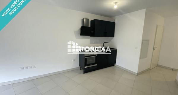 Location Appartement 2 pièces 43.01 m² - Marseille 13008