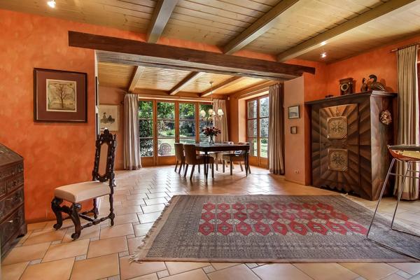 Bergerie du 18ème siècle à Grasse avec vue panoramique