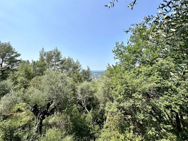 Bergerie du 18ème siècle à Grasse avec vue panoramique
