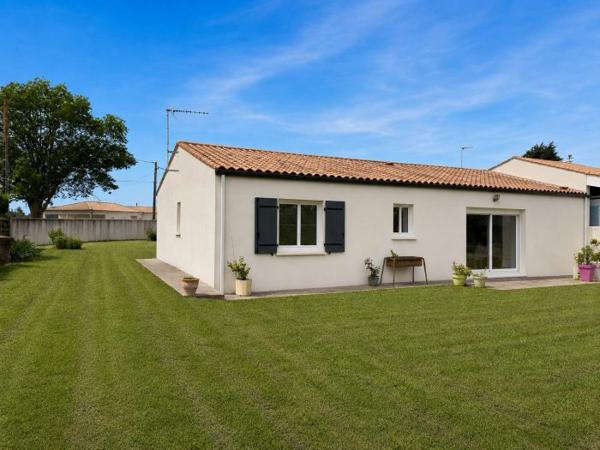 Maison plain-pied Cozes 90 m²