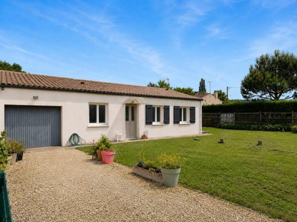 Maison plain-pied Cozes 90 m²