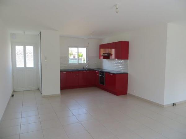 Maison plain-pied Cozes 90 m²