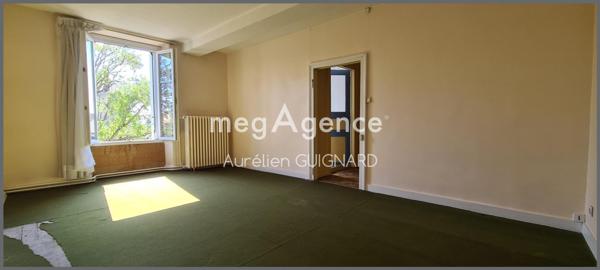 Maison à ARGENTONNAY, 79150 - 7 pièces 121m²