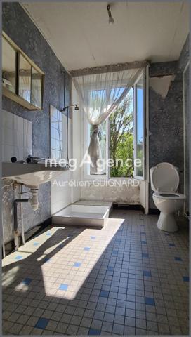 Maison à ARGENTONNAY, 79150 - 7 pièces 121m²