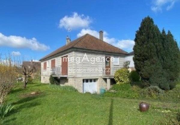Maison à VIMOUTIERS, 61120 - 5 pièces 79m²