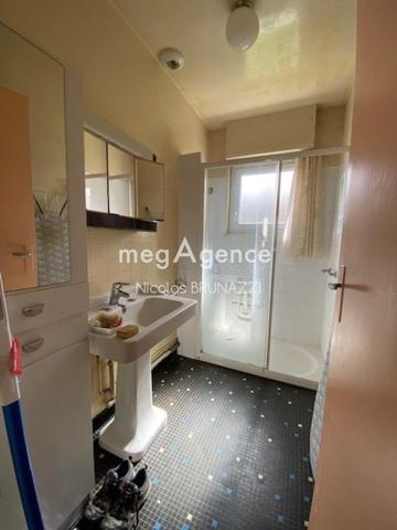 Maison à VIMOUTIERS, 61120 - 5 pièces 79m²
