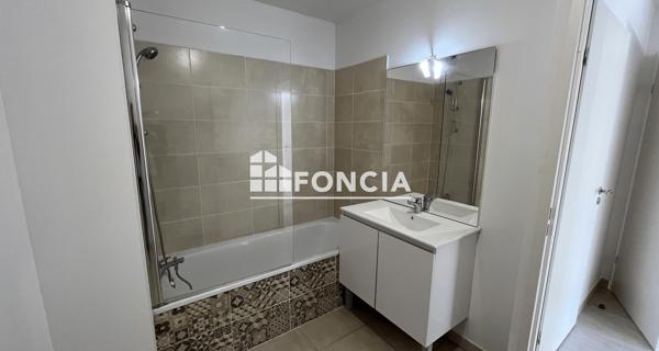 Location Appartement 3 pièces 68.52 m² - Carpentras 84200