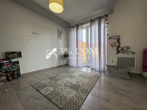 Maison 4 pièce(s) 3 chambre(s) 119 m²