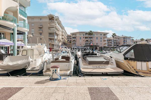 Loft / Atelier à vendre 3 pièces de 89 m²