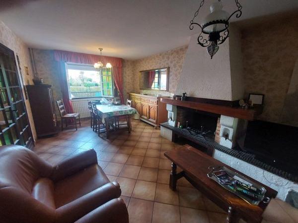 Maison mitoyenne 1 côté Beaurains 107 m²