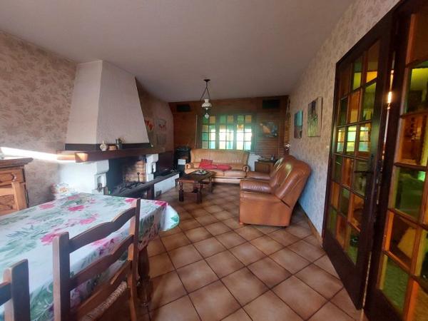 Maison mitoyenne 1 côté Beaurains 107 m²