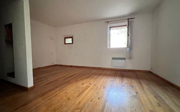 Maison à vendre    4 pièces • 120 m2 Fréjus