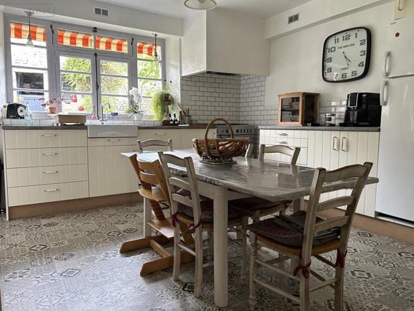 Maison à vendre à Guingamp dans les Côtes-d'Armor (22200), ref : 22064-1288