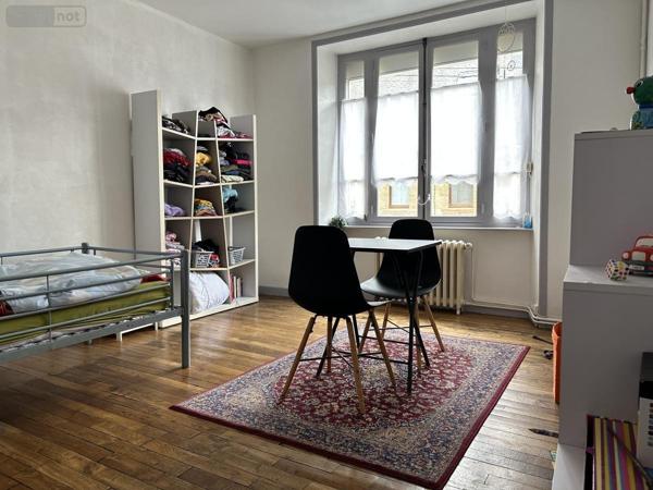 Maison à vendre à Guingamp dans les Côtes-d'Armor (22200), ref : 22064-1288